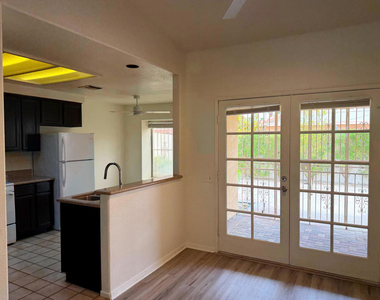 52310 Avenida Madero - Photo Thumbnail 6