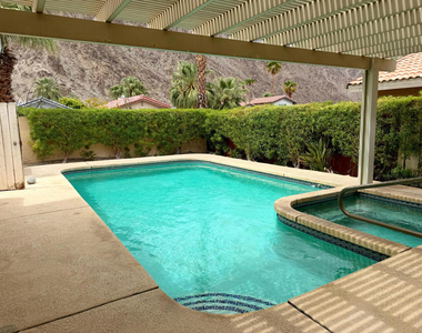 52310 Avenida Madero - Photo Thumbnail 17