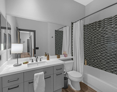 93 Kavenish Drive - Photo Thumbnail 35