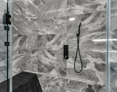 93 Kavenish Drive - Photo Thumbnail 29