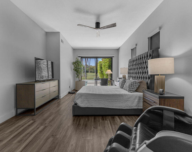 93 Kavenish Drive - Photo Thumbnail 25