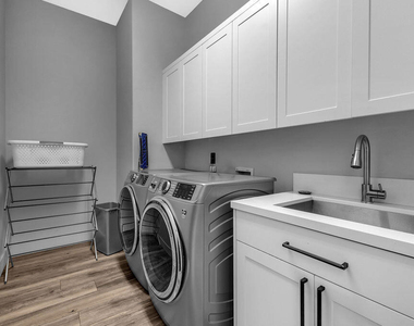 93 Kavenish Drive - Photo Thumbnail 34