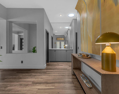 93 Kavenish Drive - Photo Thumbnail 22
