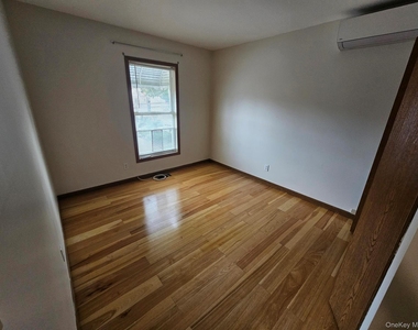 49 Beechwood Avenue - Photo Thumbnail 15