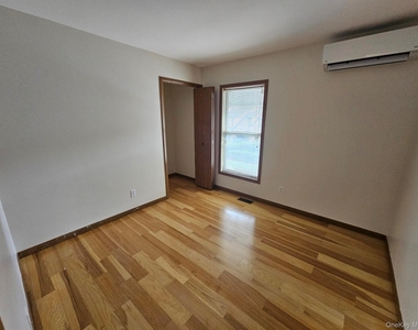 49 Beechwood Avenue - Photo Thumbnail 14