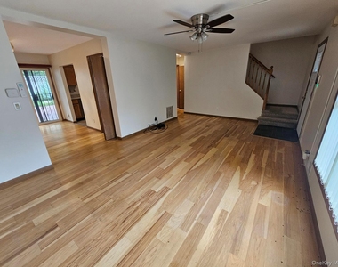 49 Beechwood Avenue - Photo Thumbnail 2