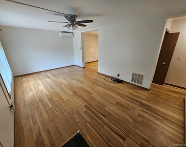 49 Beechwood Avenue - Photo Thumbnail 1