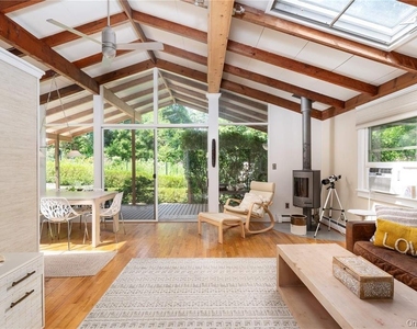 102 Fanning Avenue - Photo Thumbnail 21