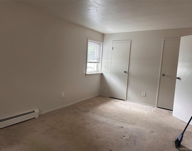 400 N Corona - Photo Thumbnail 5