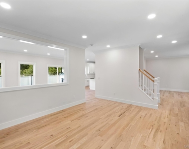 557 Canal Road - Photo Thumbnail 9