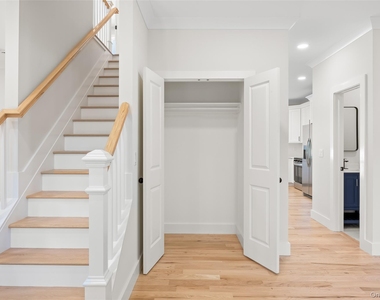 557 Canal Road - Photo Thumbnail 5