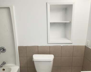 3132 6th Avenue - Photo Thumbnail 12