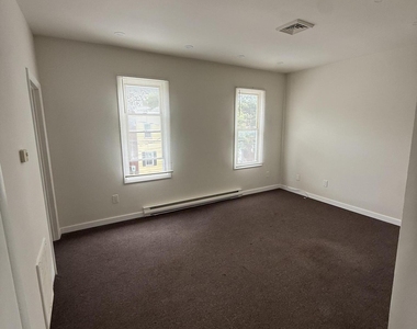 474 3rd Street - Photo Thumbnail 3