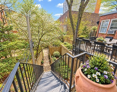 265 St James Place - Photo Thumbnail 7