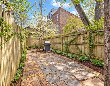 265 St James Place - Photo Thumbnail 8