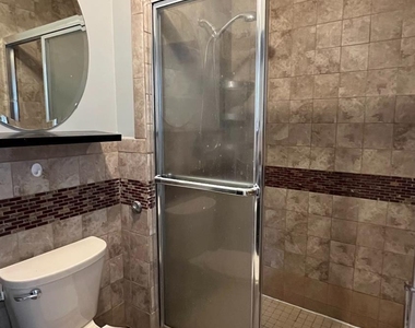412 Edison Glen Terrace - Photo Thumbnail 8