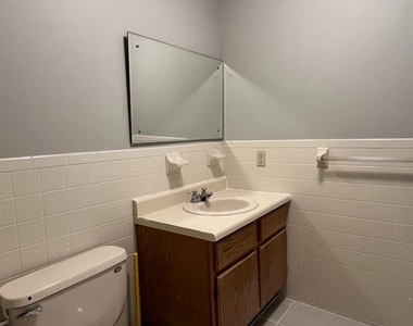 412 Edison Glen Terrace - Photo Thumbnail 13