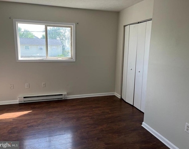 1016 Franklin Street - Photo Thumbnail 15