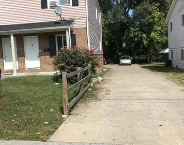 1016 Franklin Street - Photo Thumbnail 1