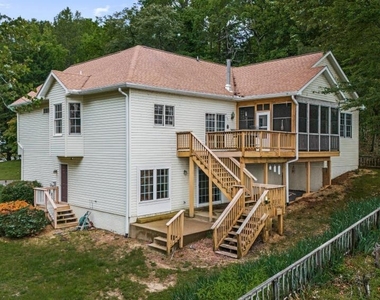 1753 N Independence Drive - Photo Thumbnail 42