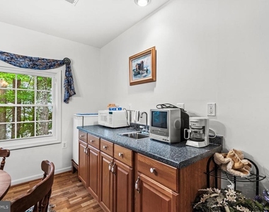 1753 N Independence Drive - Photo Thumbnail 38