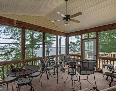 1753 N Independence Drive - Photo Thumbnail 29