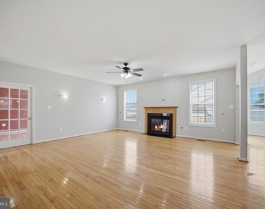 20 Pinehurst Lane - Photo Thumbnail 13
