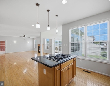 20 Pinehurst Lane - Photo Thumbnail 16