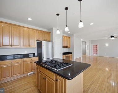 20 Pinehurst Lane - Photo Thumbnail 17