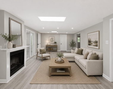 8405 Shirley Road - Photo Thumbnail 13