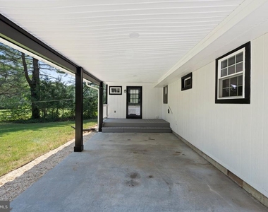 8405 Shirley Road - Photo Thumbnail 32