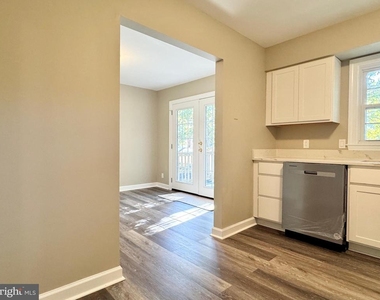 2 Kelly Court - Photo Thumbnail 3