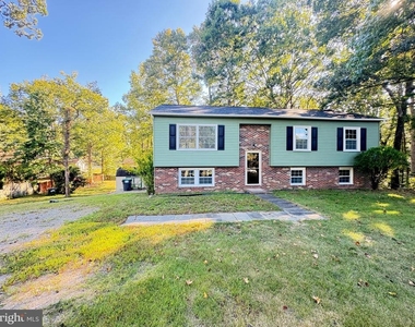 2 Kelly Court - Photo Thumbnail 1