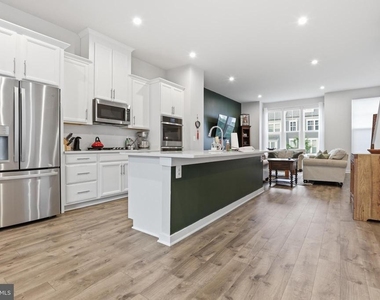 1784 Hickory Woods Road - Photo Thumbnail 13