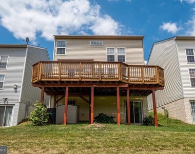 6805 Hollow Glen Court - Photo Thumbnail 43