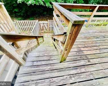 4704 S Park Court - Photo Thumbnail 24