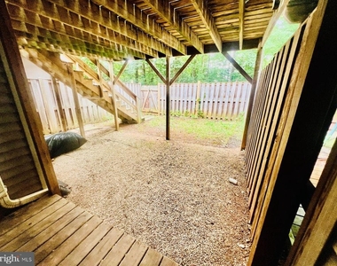 4704 S Park Court - Photo Thumbnail 14