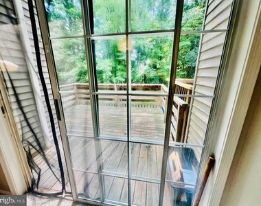 4704 S Park Court - Photo Thumbnail 49