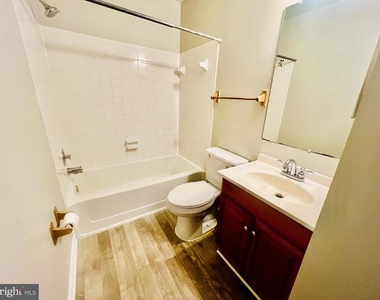 4704 S Park Court - Photo Thumbnail 36