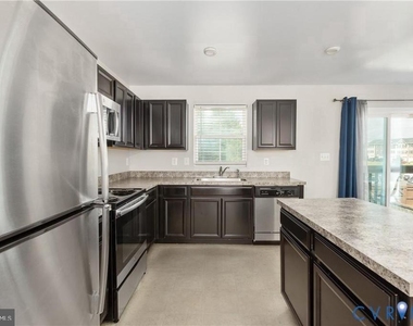 35201 Sara Court - Photo Thumbnail 8