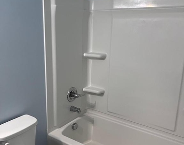 35201 Sara Court - Photo Thumbnail 14