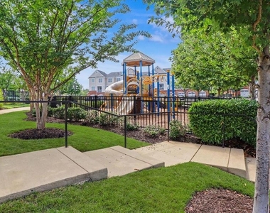 43031 Foxtrail Woods Terrace - Photo Thumbnail 31