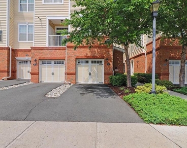 43031 Foxtrail Woods Terrace - Photo Thumbnail 1