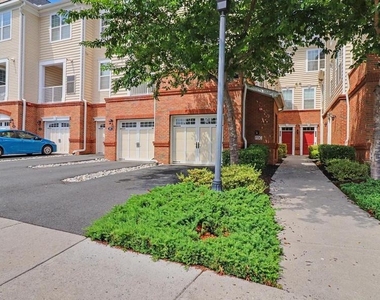 43031 Foxtrail Woods Terrace - Photo Thumbnail 2