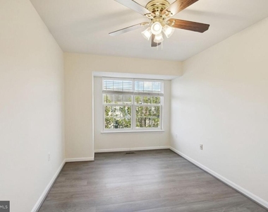 211 Golden Larch Terrace Ne - Photo Thumbnail 10