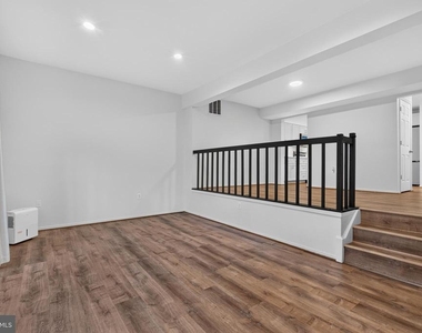2952 Jermantown Road - Photo Thumbnail 12