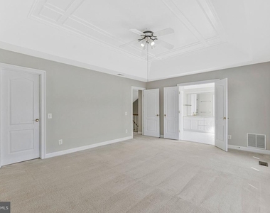 9546 Lagersfield Circle - Photo Thumbnail 21