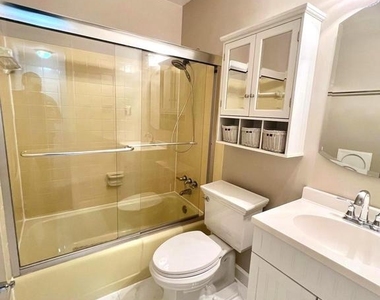 8124 Larkin Lane - Photo Thumbnail 26