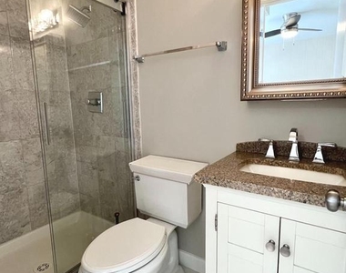 8124 Larkin Lane - Photo Thumbnail 31
