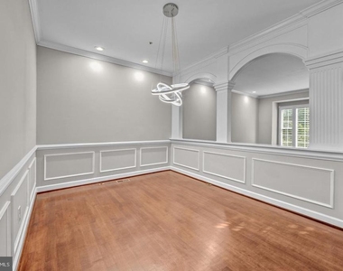 6008 Kelsey Court - Photo Thumbnail 19